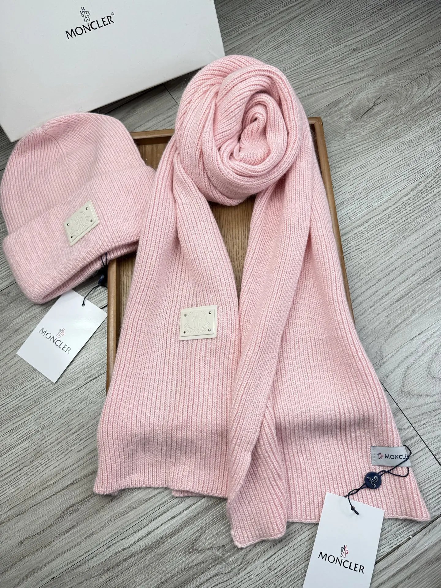 Moncler Wool Rabbit Fur Scarf & Hat Set Ver.D — QC