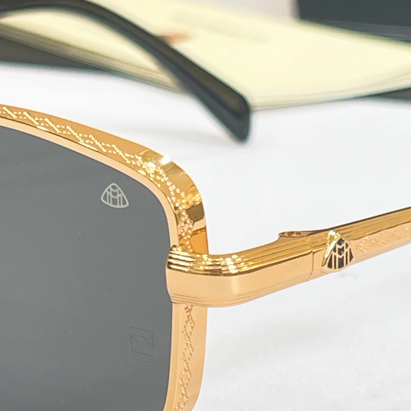 Maybach Z1979 Sunglasses 57-18-145 — photo 7