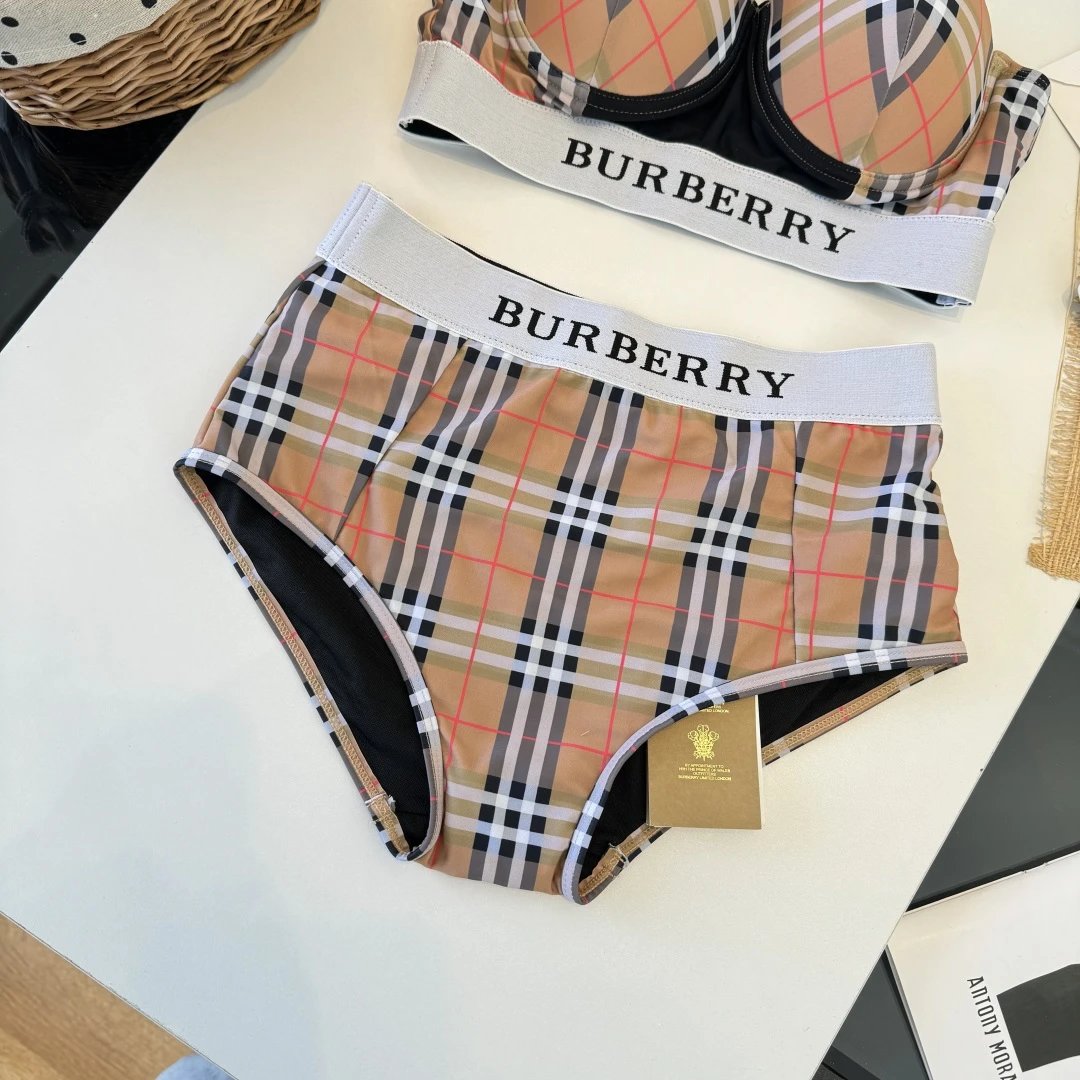 Burberry Bikini Two-Piece Swimwear Ver.B — Photo 5