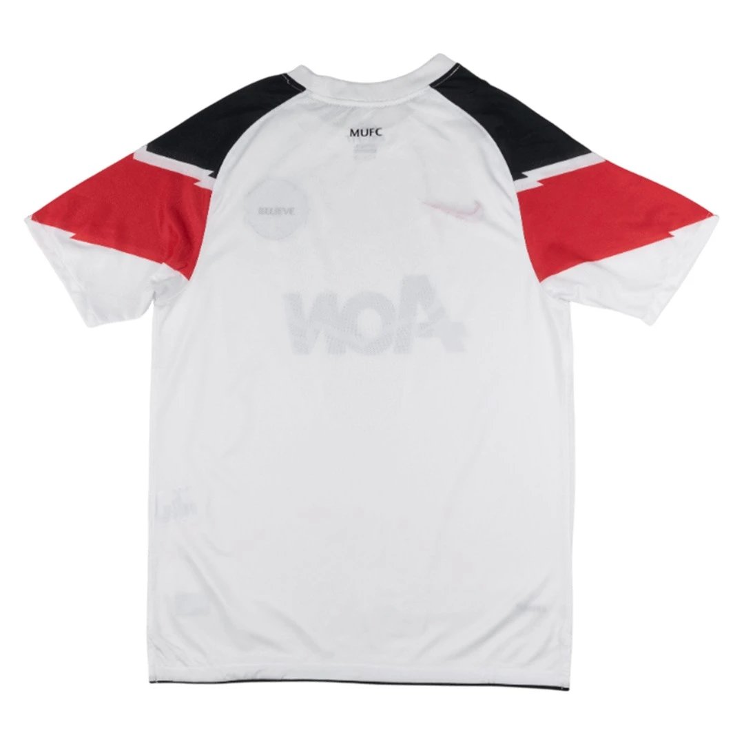 Manchester United 10/11 Retro Away Jersey — photo 5