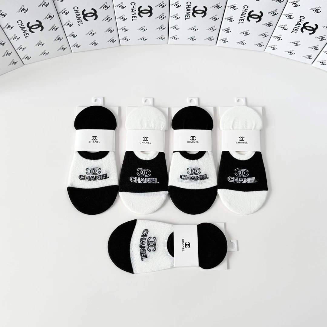 Chanel Classic No-Show Socks 5-Pair Box — photo 4