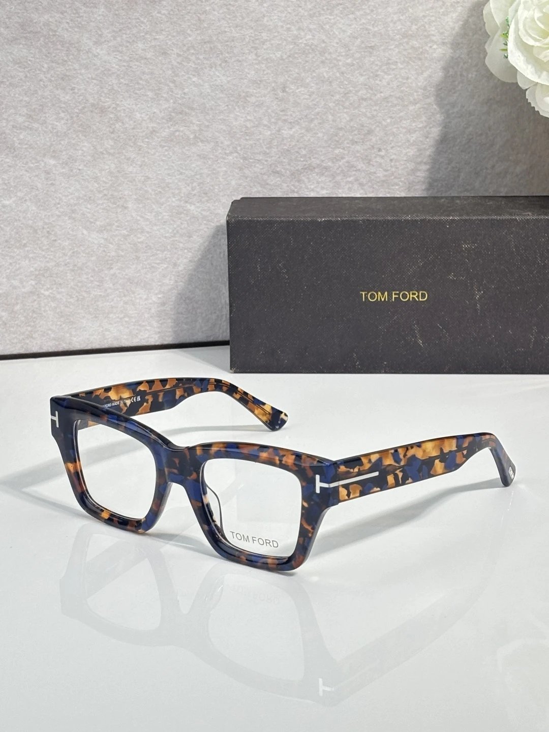 Tom Ford FT1154 Sunglasses 50-22-145 — Zdjęcie 4