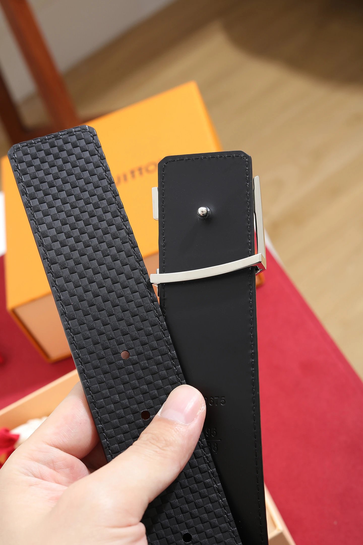 Louis Vuitton Leather Belt Ver.C — photo 4