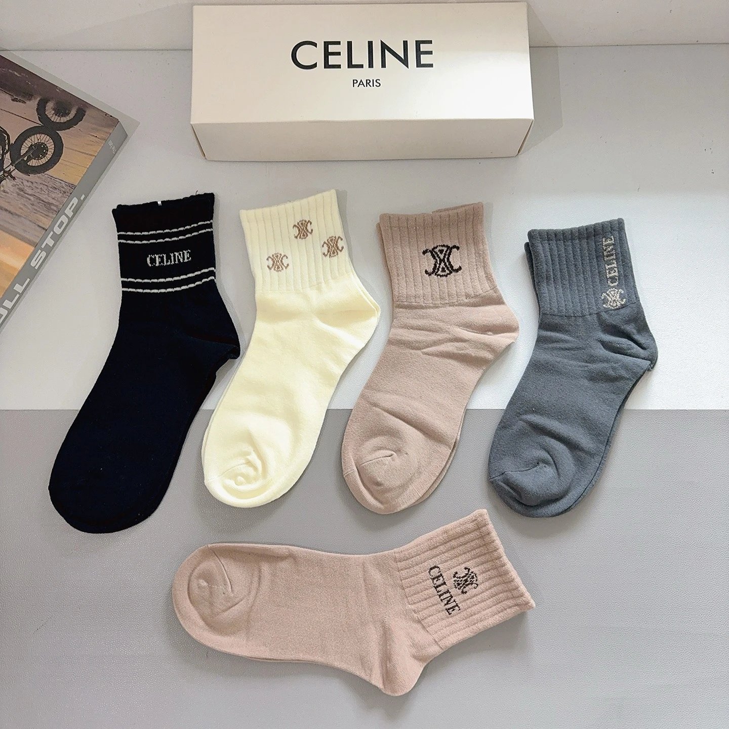 Celine Crew Cotton No-Show Socks Ver.A — Zdjęcie 7