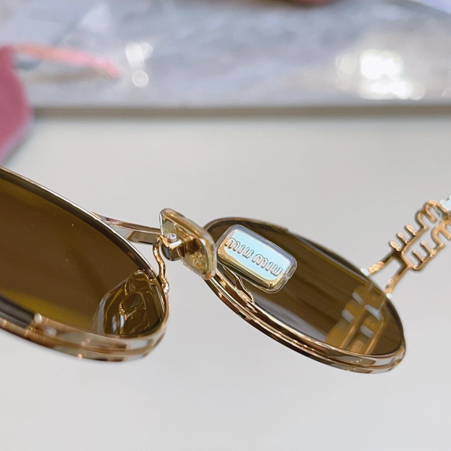 Miu Miu Sunglasses Ver.D — photo 7