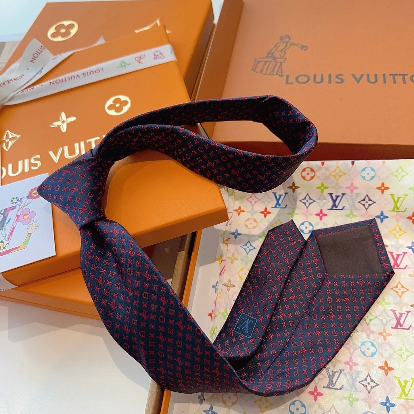 Louis Vuitton Silk Tie Ver.M — Photo 9