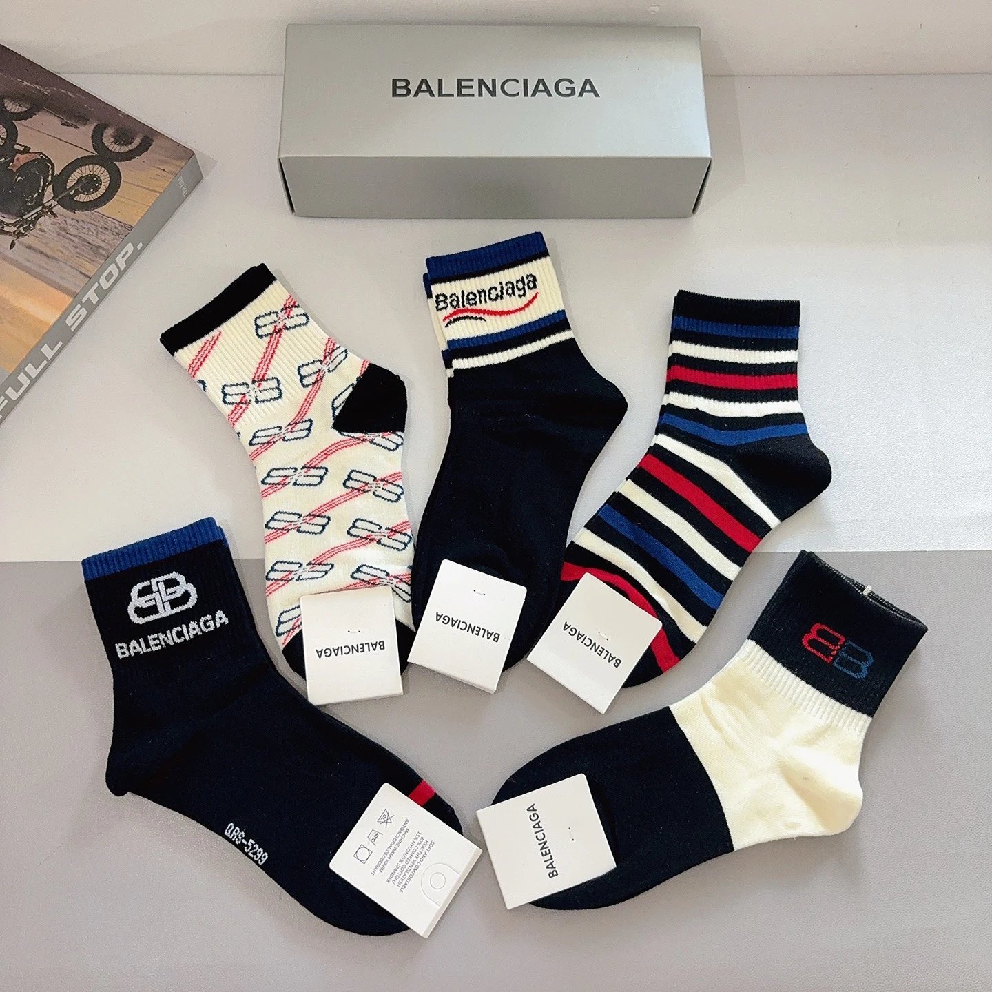 Balenciaga Crew Socks Ver.B — QC