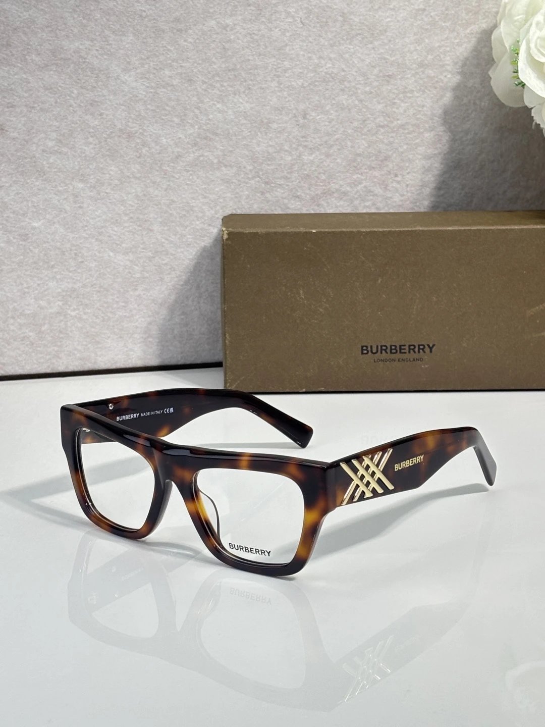 Burberry BE4431 Sunglasses 55-17-145 — photo 3