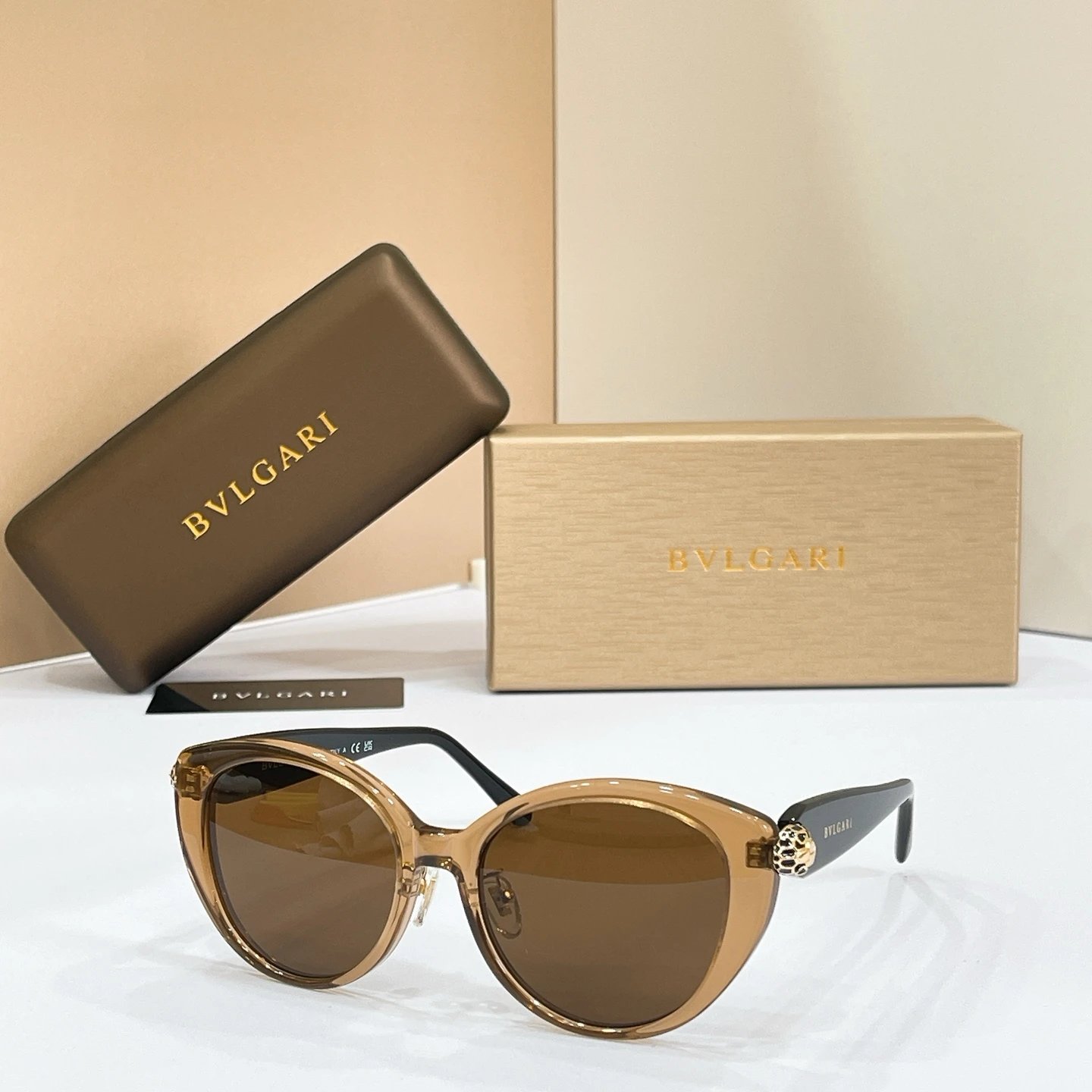 Bvlgari BV50073I Sunglasses 54-18-140 Ver.A — photo 3