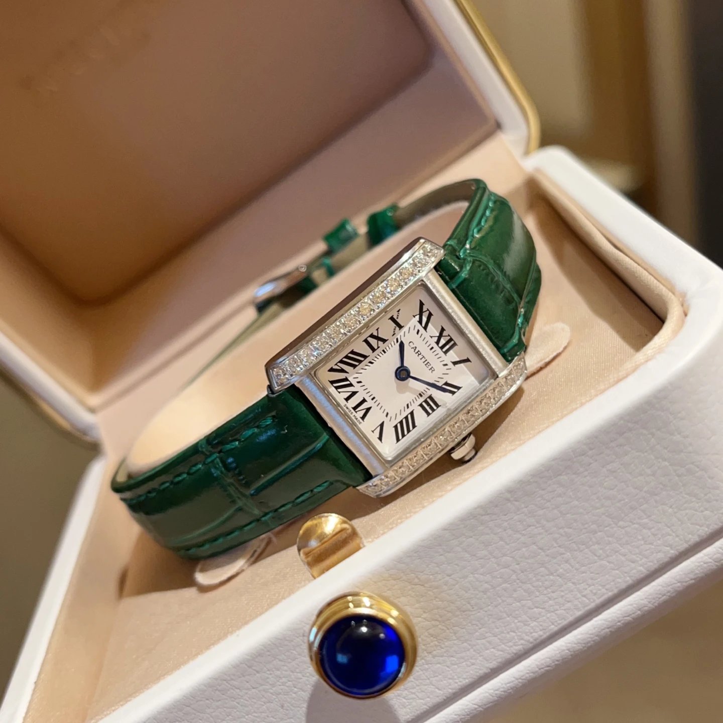 Cartier Tank Quartz Ladies Watch 21.2mm — photo 5