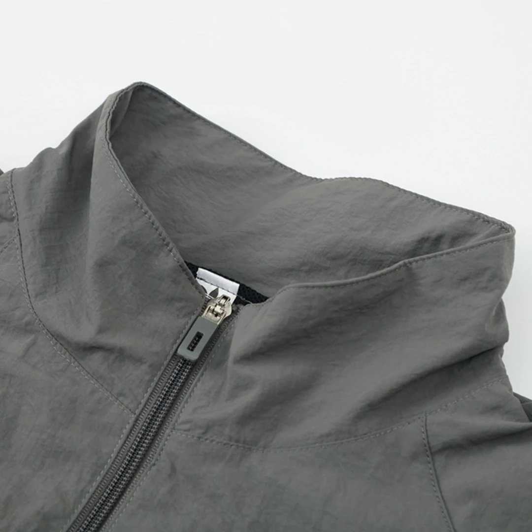 Real Madrid 2025 Windbreaker Jacket 26 Gray — QC