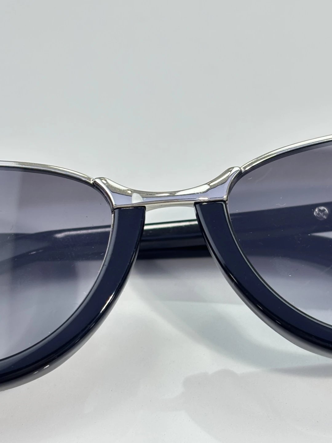 Bottega Veneta BV1346S Sunglasses 56-17-145 Ver.A — Zdjęcie 9