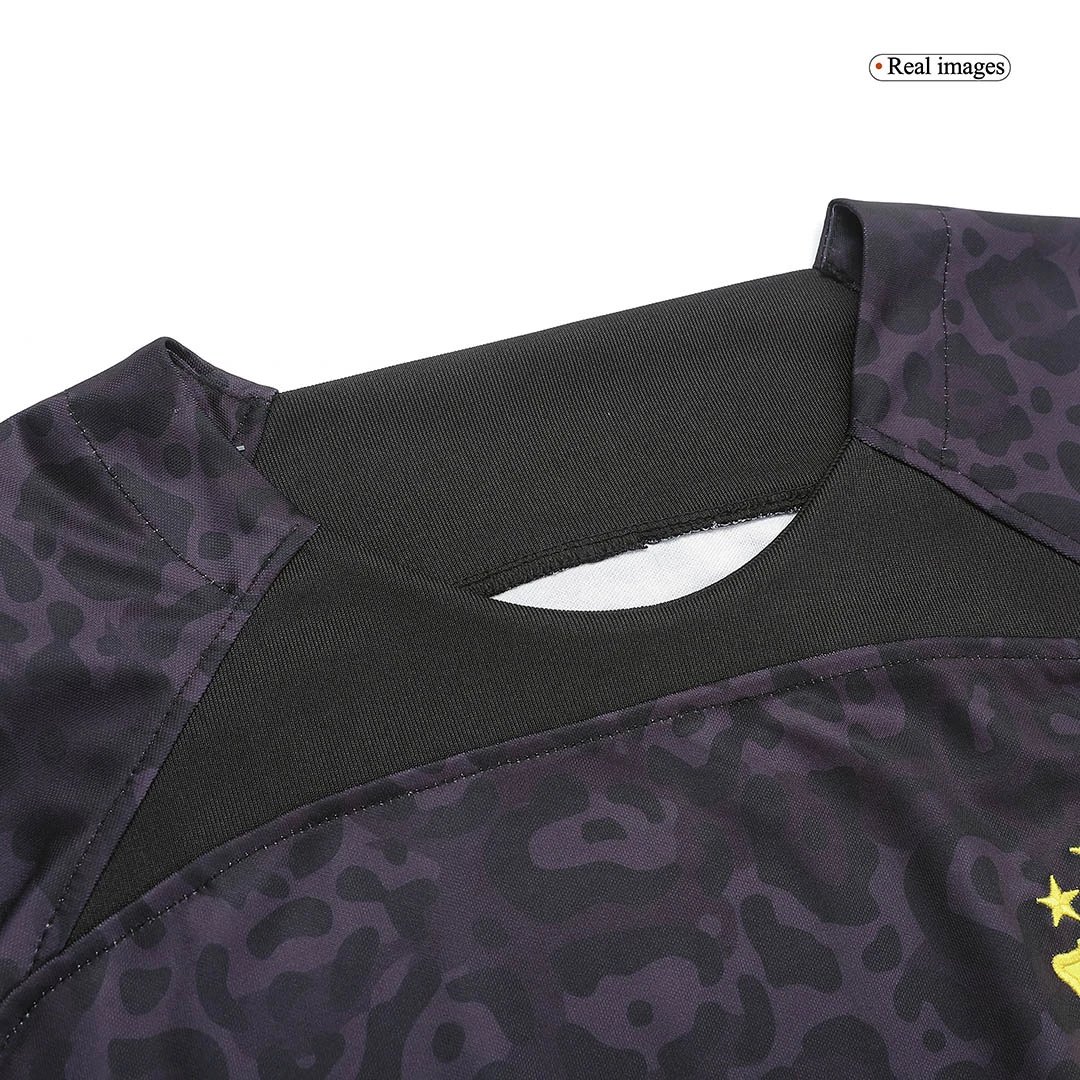 Brazil 2022 Goalkeeper Jersey — Photo 3