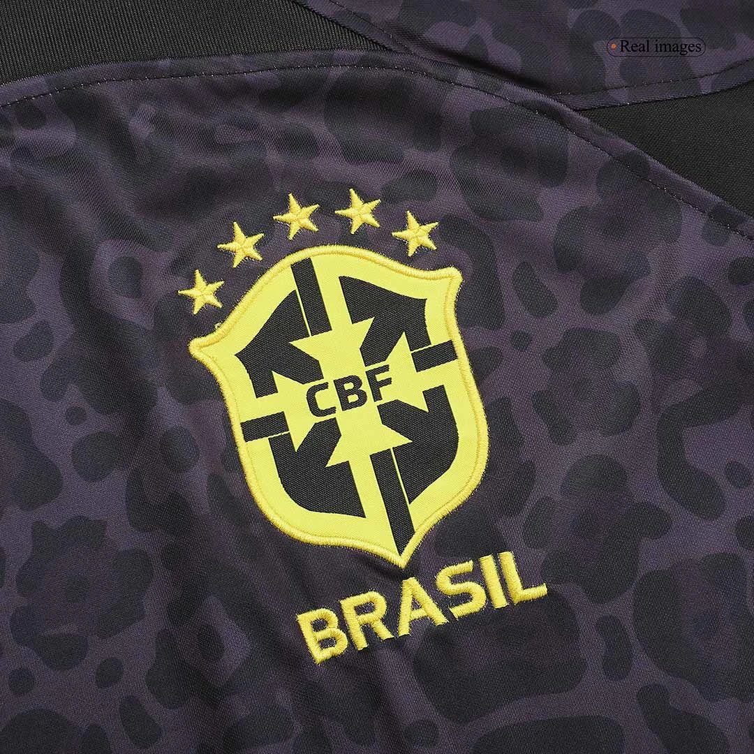 Brazil 2022 Goalkeeper Jersey — Photo 5