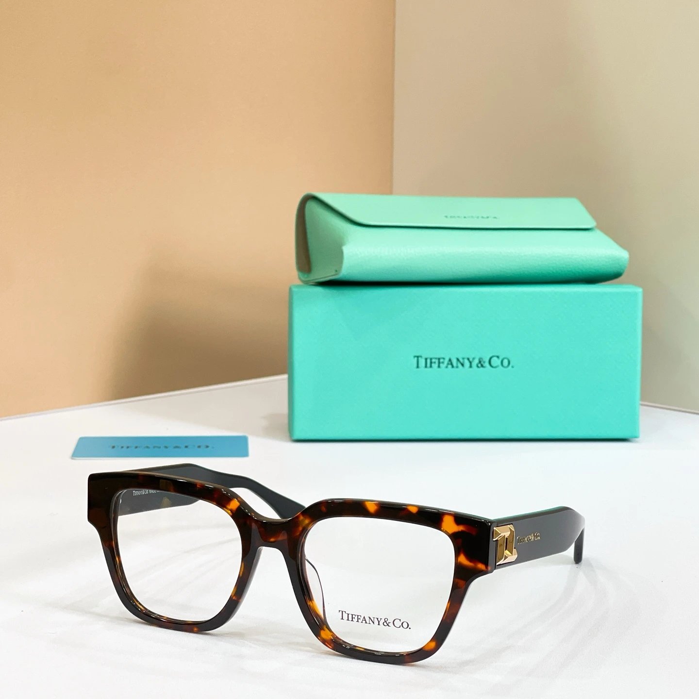 Tiffany Sunglasses Ver.A — QC