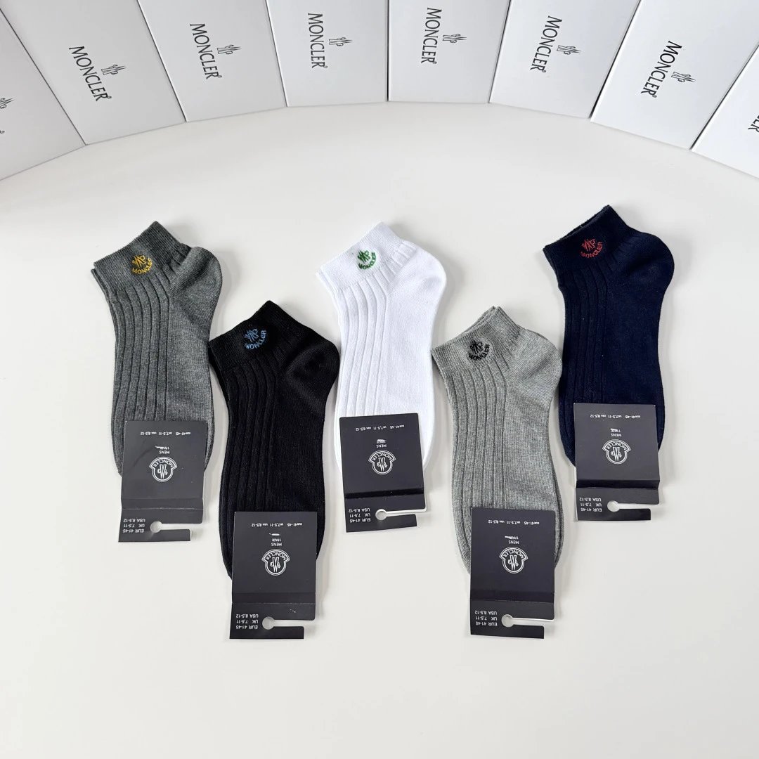 Moncler Embroidered Quarter Socks 5-Pair Box Ver.D — photo 2