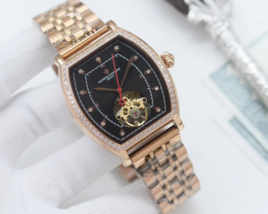 Reloj Vacheron Constantin Tonneau Open Heart con brazalete en tono oro rosa