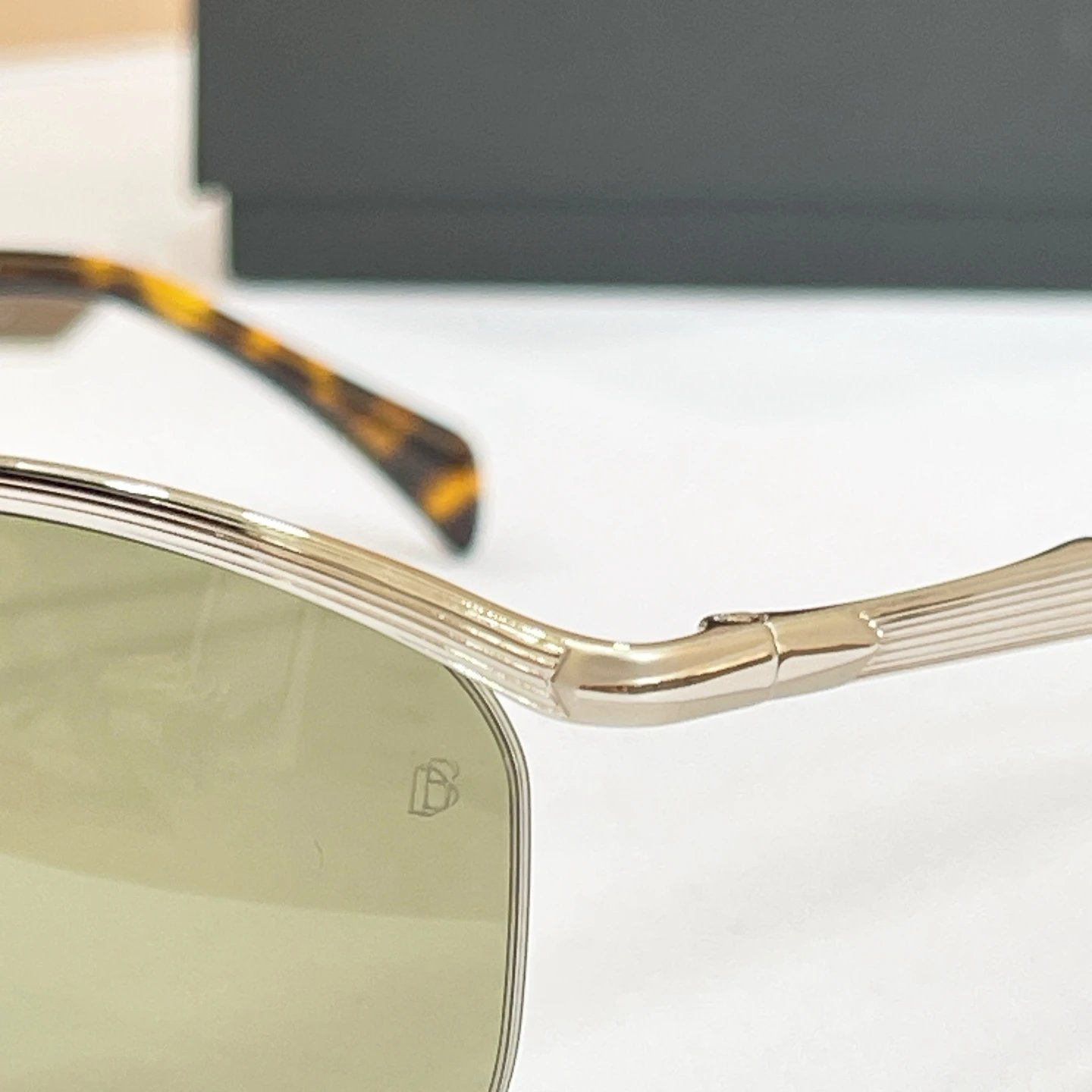 David Beckham DB 1225S Sunglasses 55-20-145 — photo 7