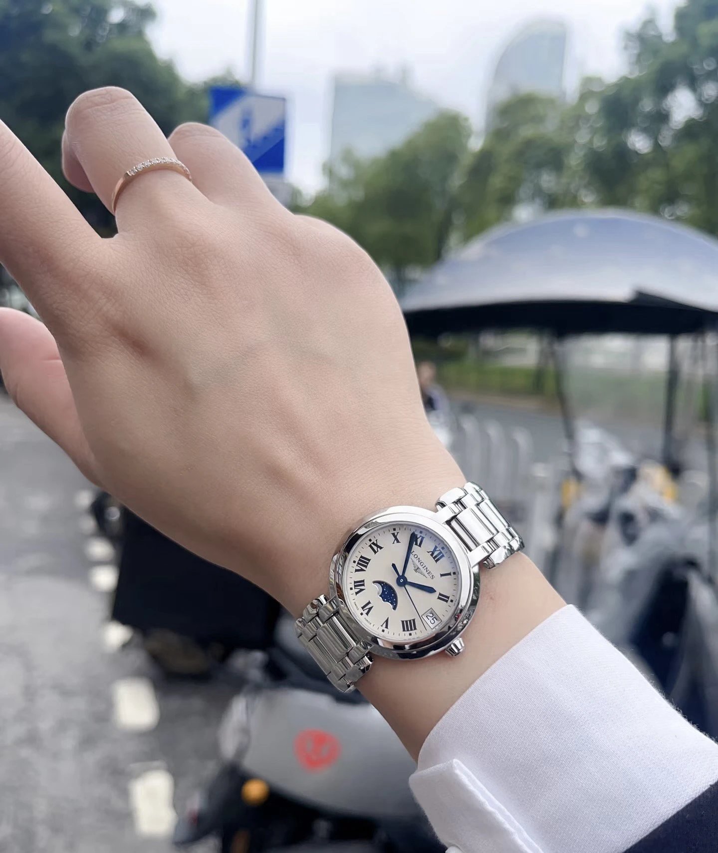Longines roestvrijstalen horloge met maanfase en datum
