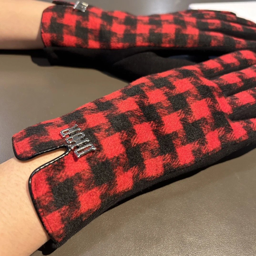 Dior Thermal Gloves Ver.A — Zdjęcie 4