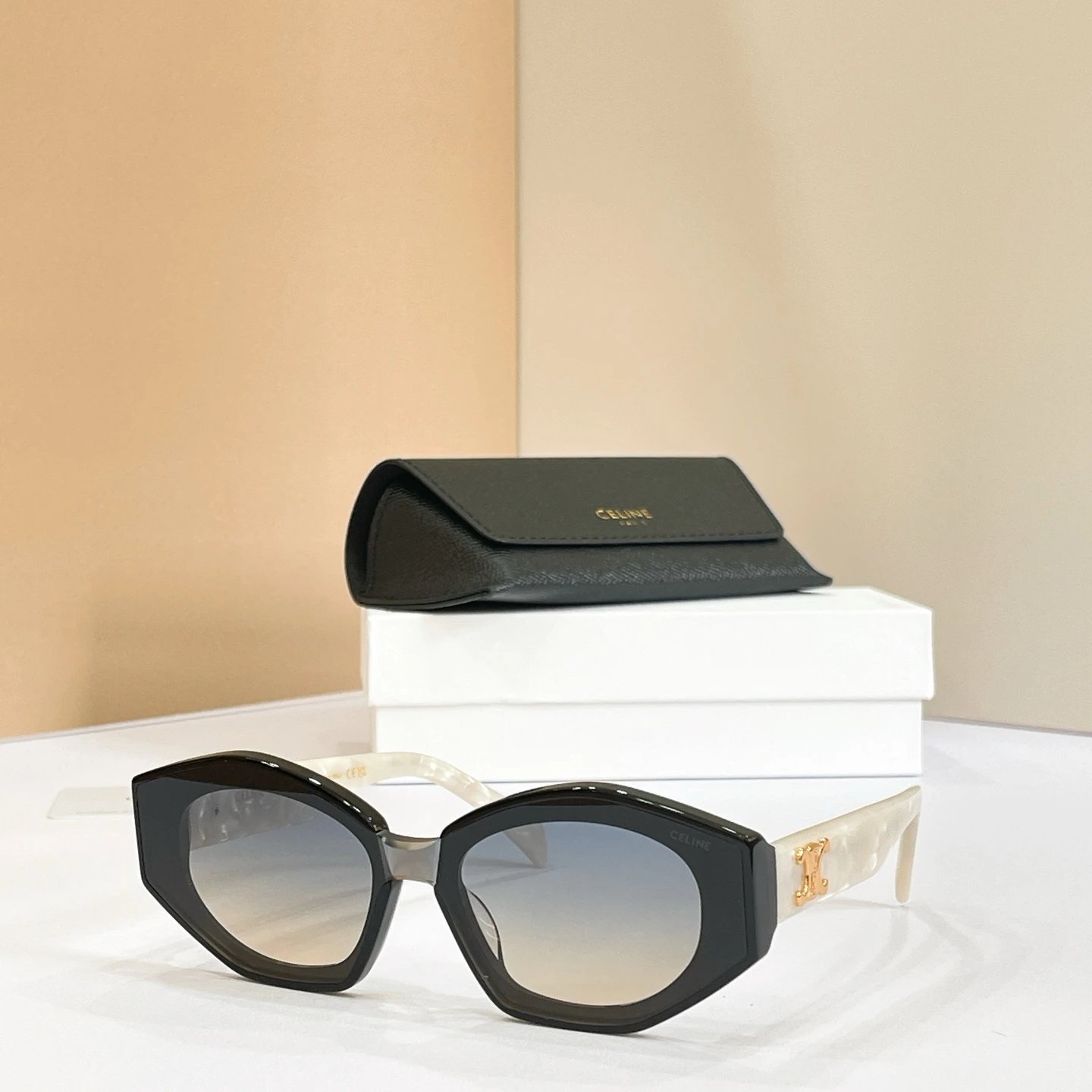 Celine CL2154U Sunglasses 52-20-145 — QC