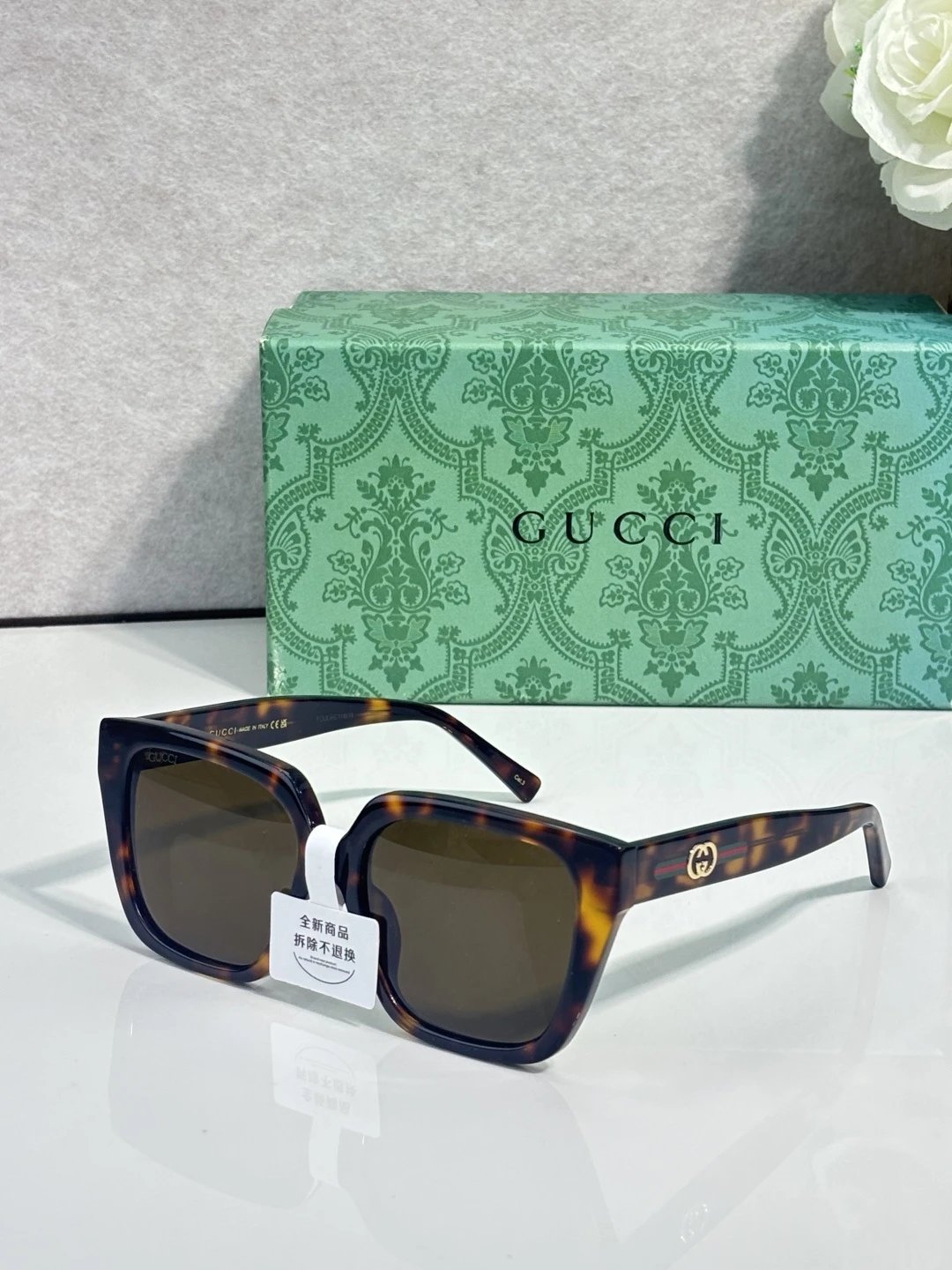 Gucci GG2102S Sunglasses 55-18-145 — QC