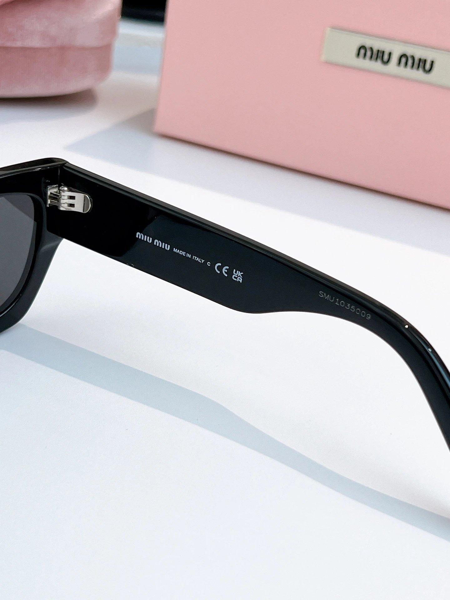 Miu Miu Sunglasses Ver.E — Zdjęcie 8
