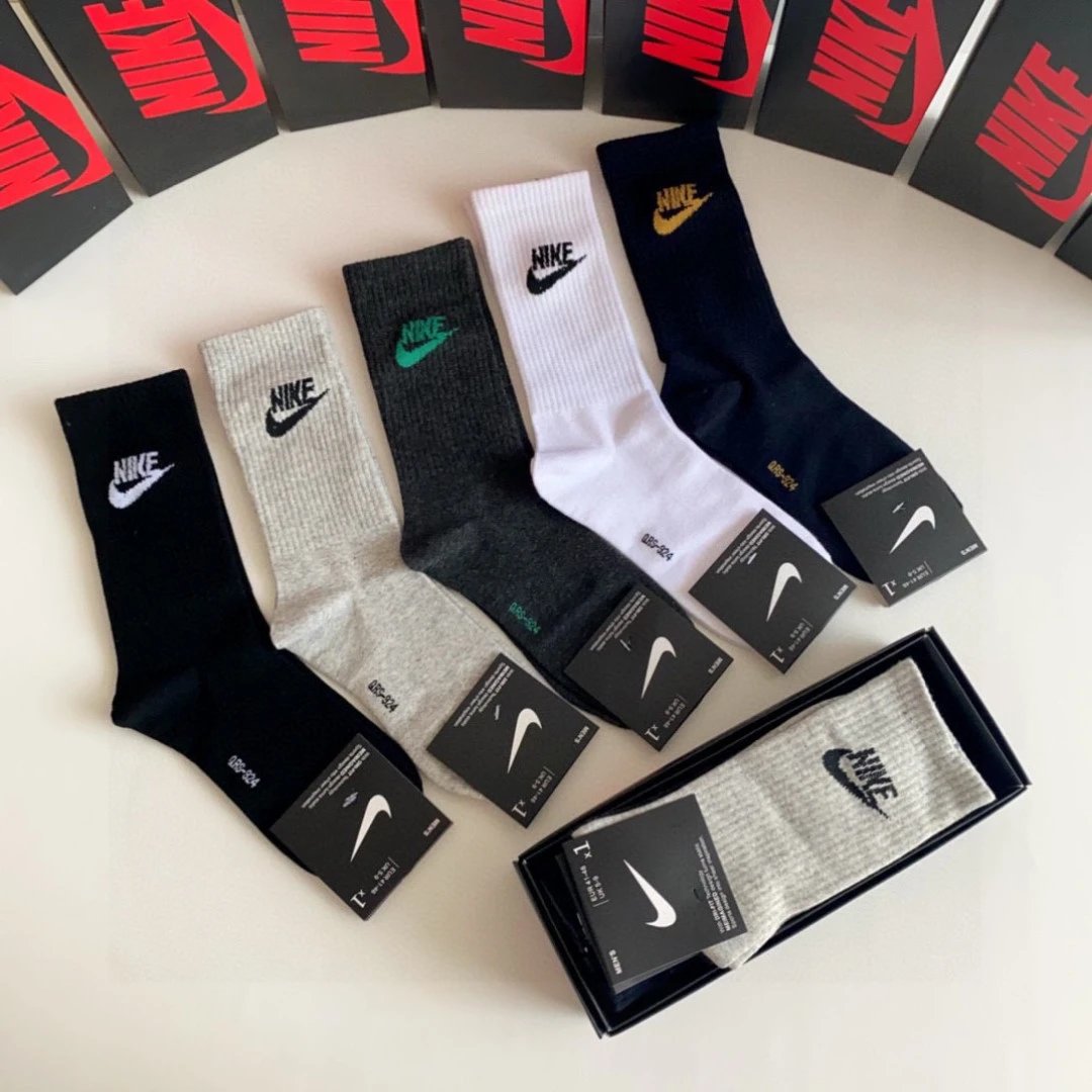Nike Crew Socks Ver.F — QC