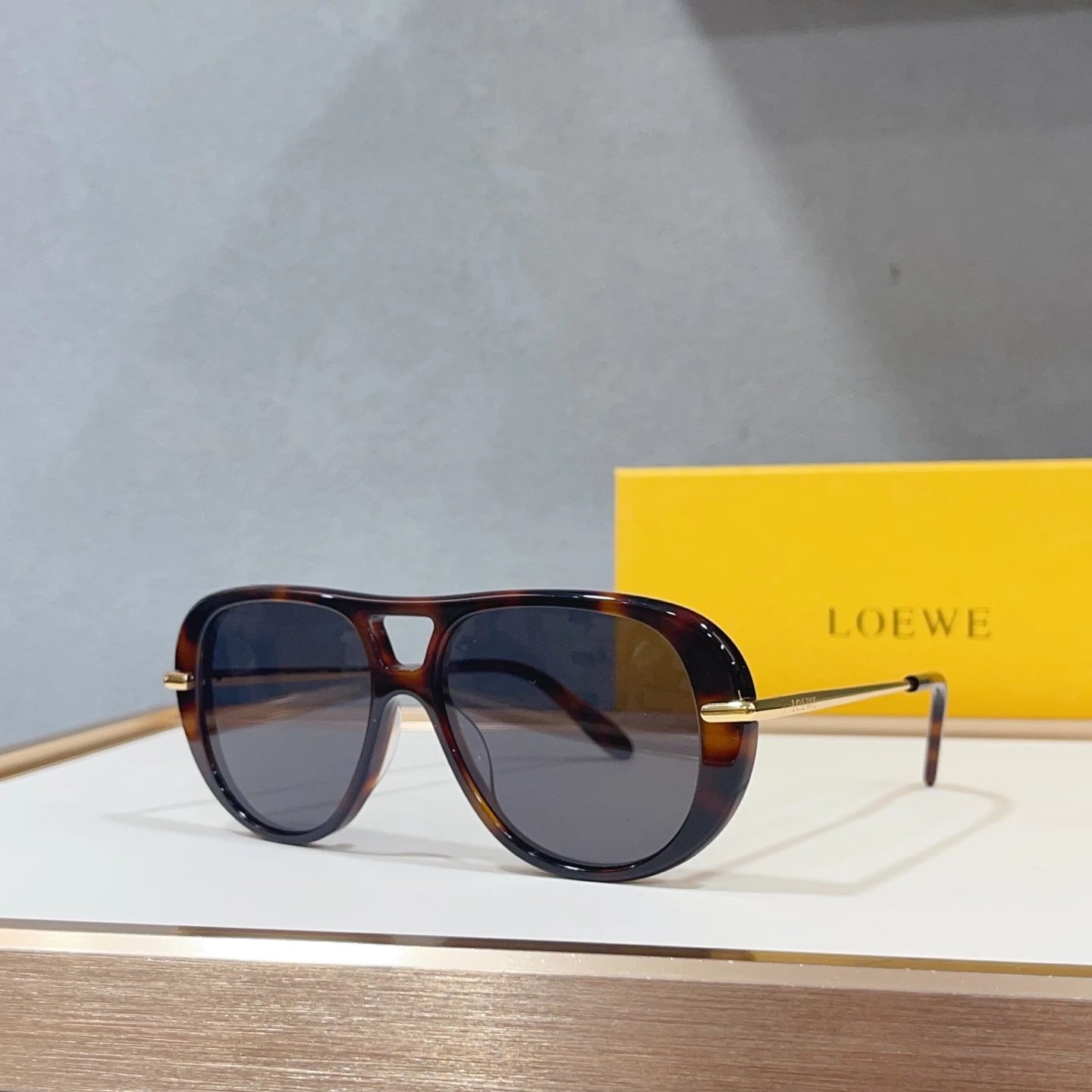 Loewe LW50112I Sunglasses 51-18-140 Ver.A — QC