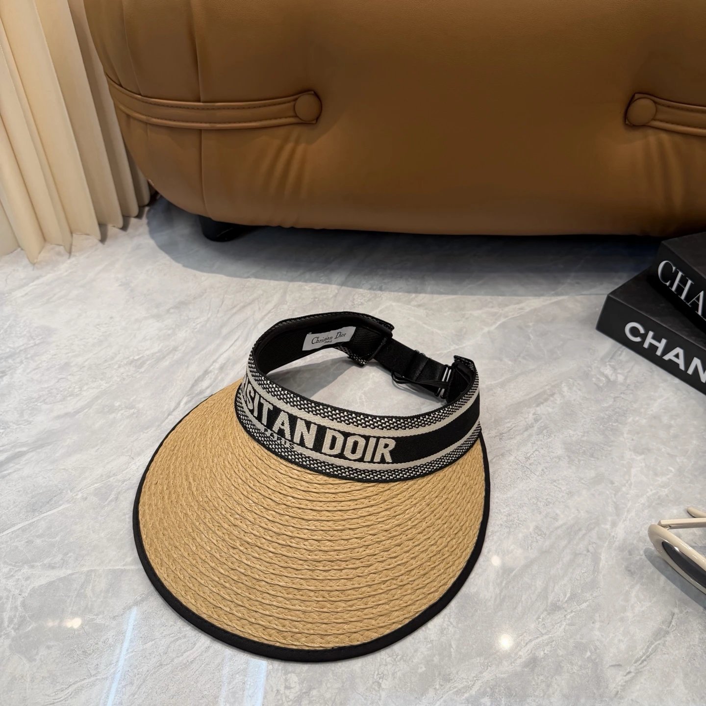 Dior Hat Ver.A — Zdjęcie 6