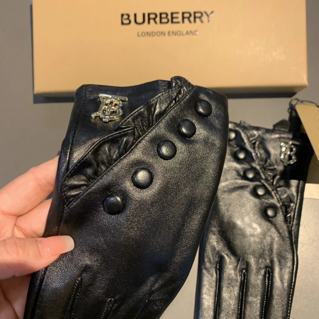 Burberry Lambskin Thermal Gloves Ver.D — QC