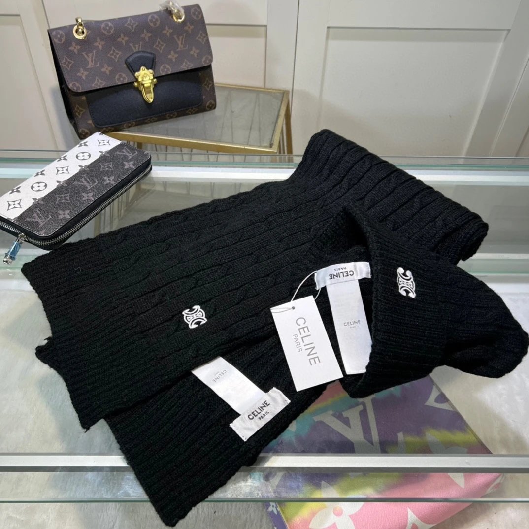 Celine Scarf & Hat Set Ver.F — Photo 4