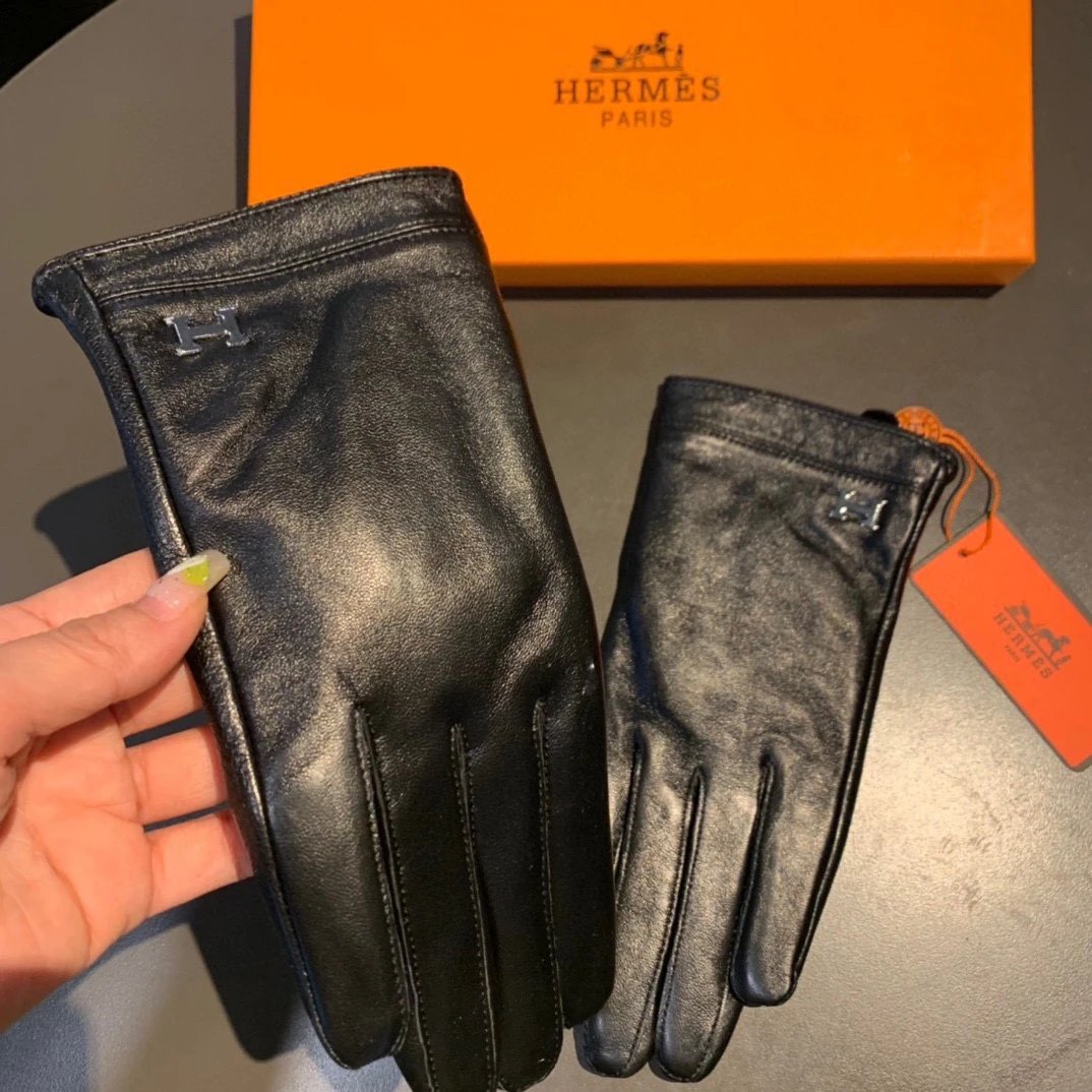 Hermes Lambskin Cashmere Gloves Ver.B — Photo 5