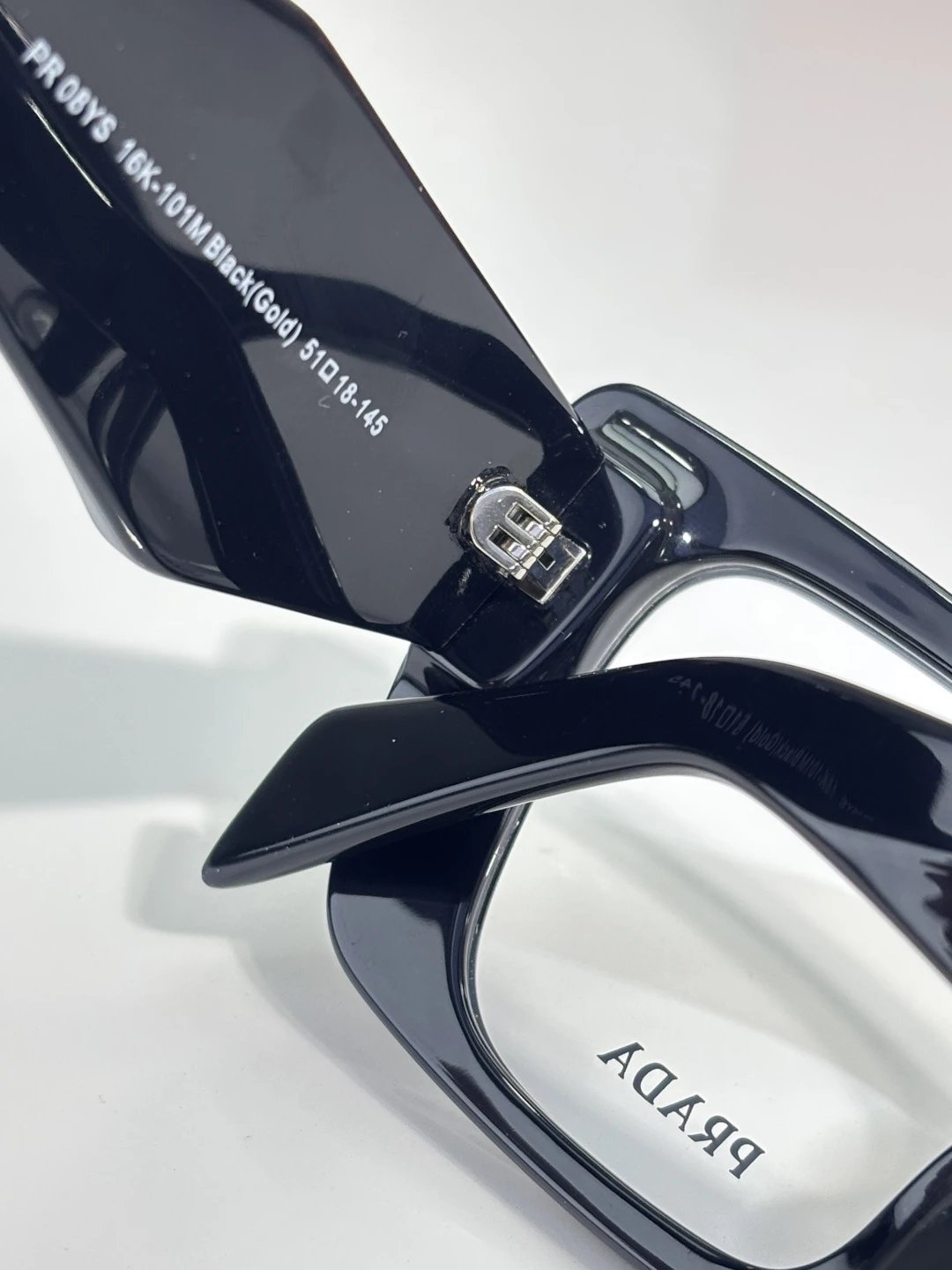 Prada PR 08YS Sunglasses 51-18-145 — photo 8