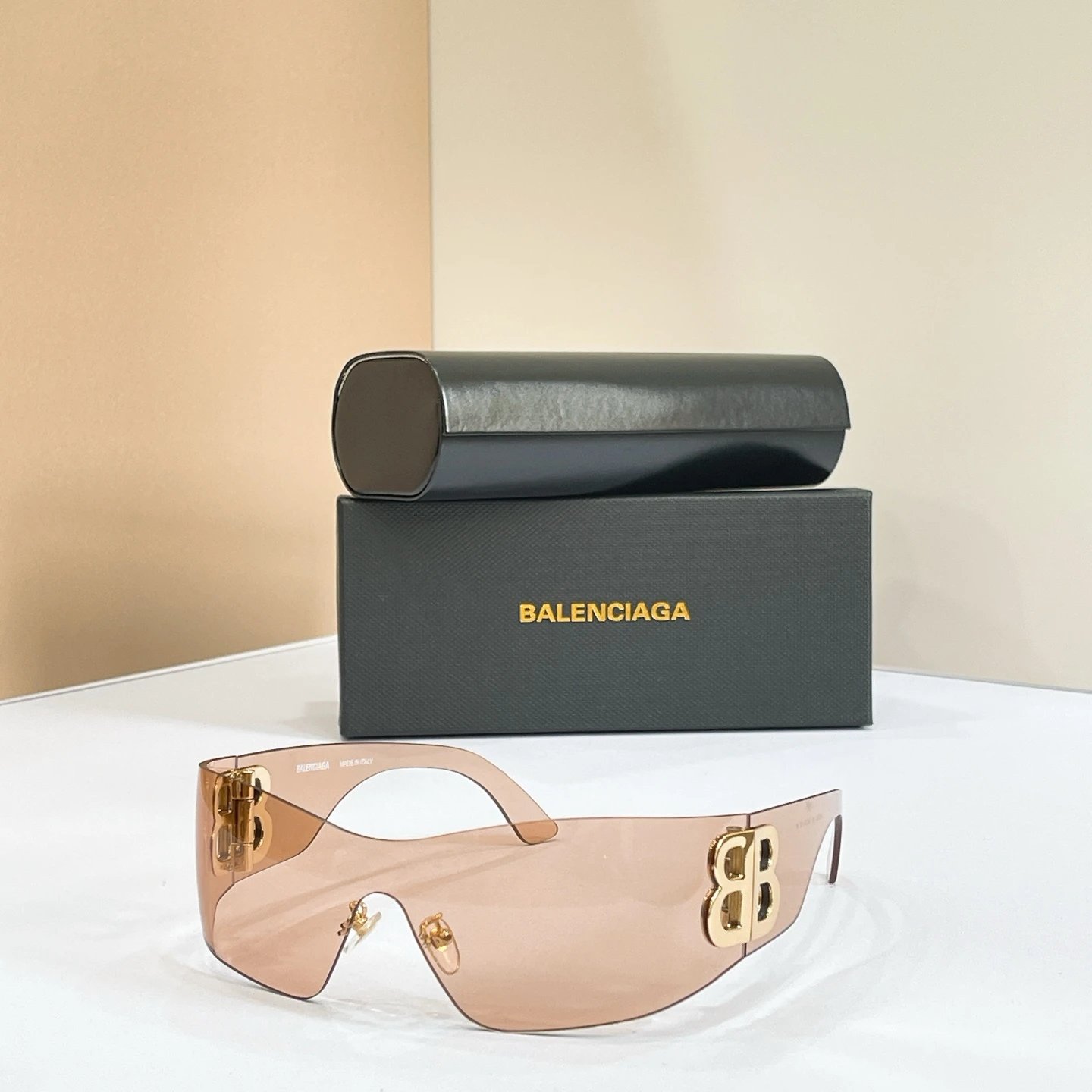 Balenciaga BB0359S Sunglasses — Zdjęcie 7