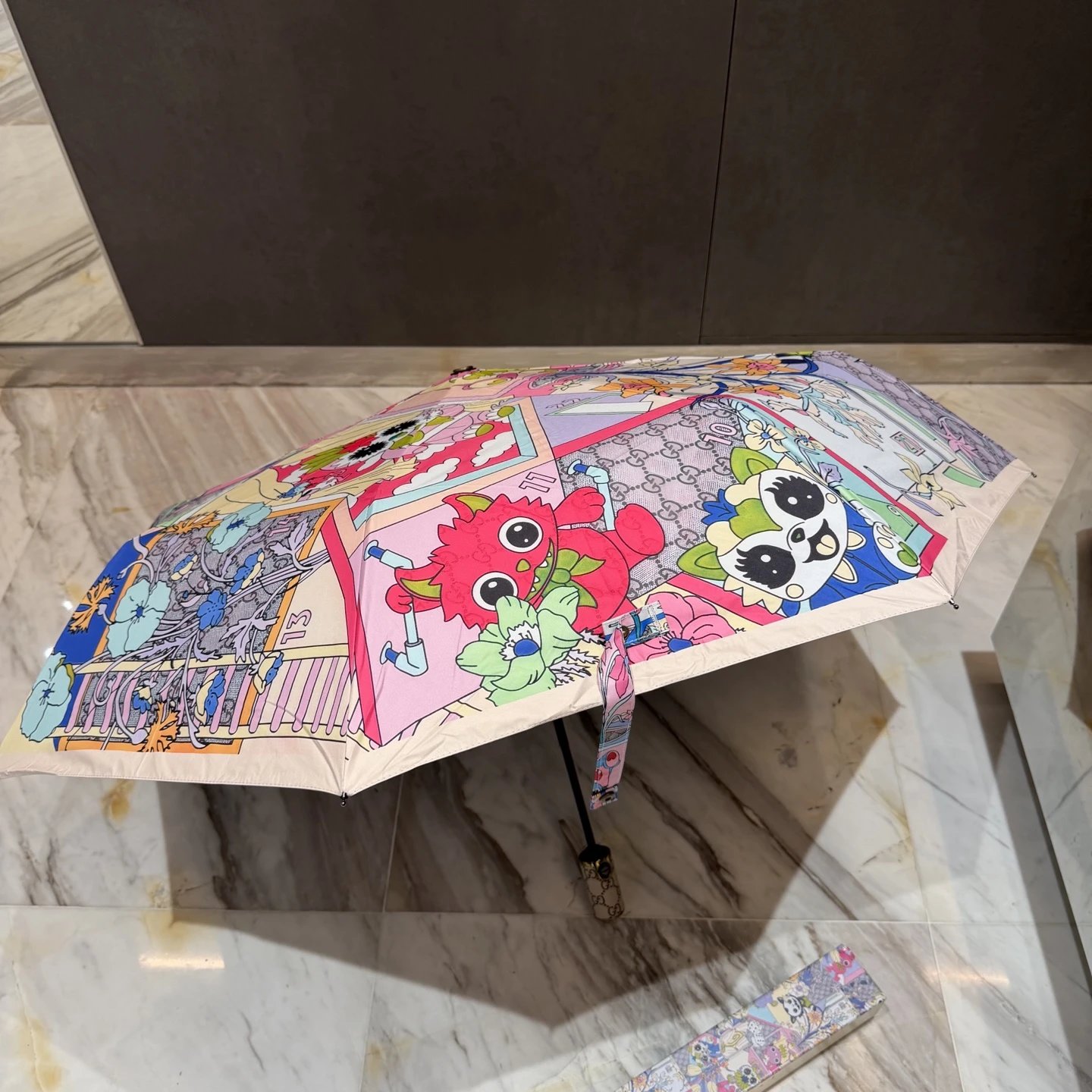 Gucci UV Protection Folding Umbrella Ver.B — Photo 8