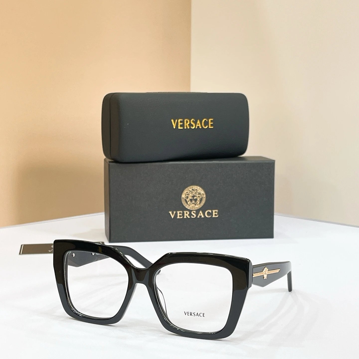 Versace VE4519 Sunglasses 55-20-145 — photo 8