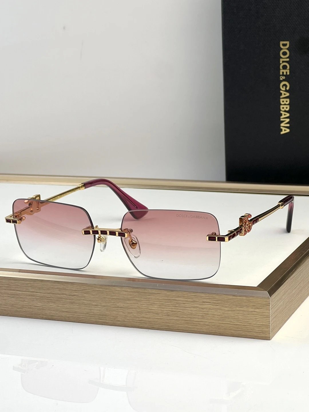 Dolce & Gabbana DG2206 Sunglasses 58-17-145 — photo 4