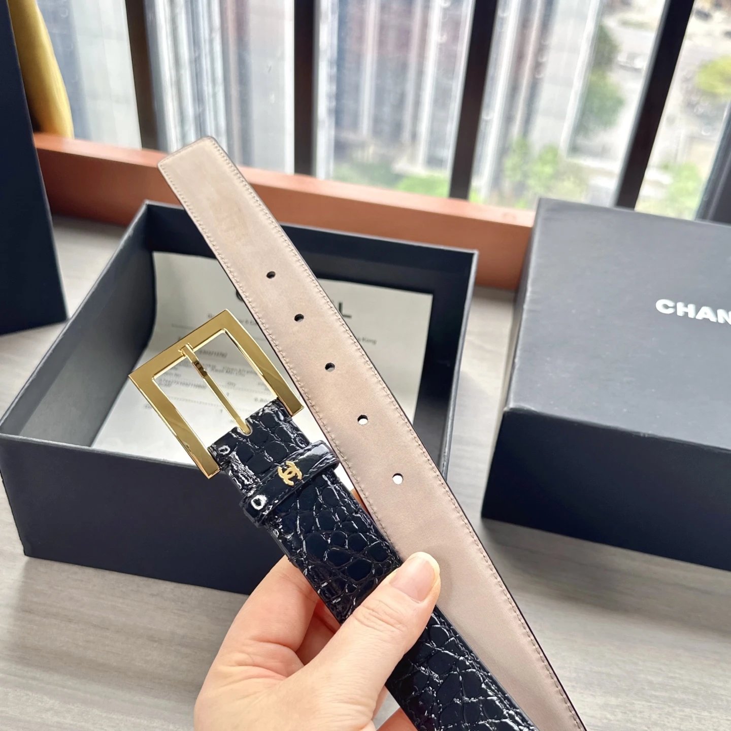 Chanel Leather Reversible Belt Ver.B — Photo 8