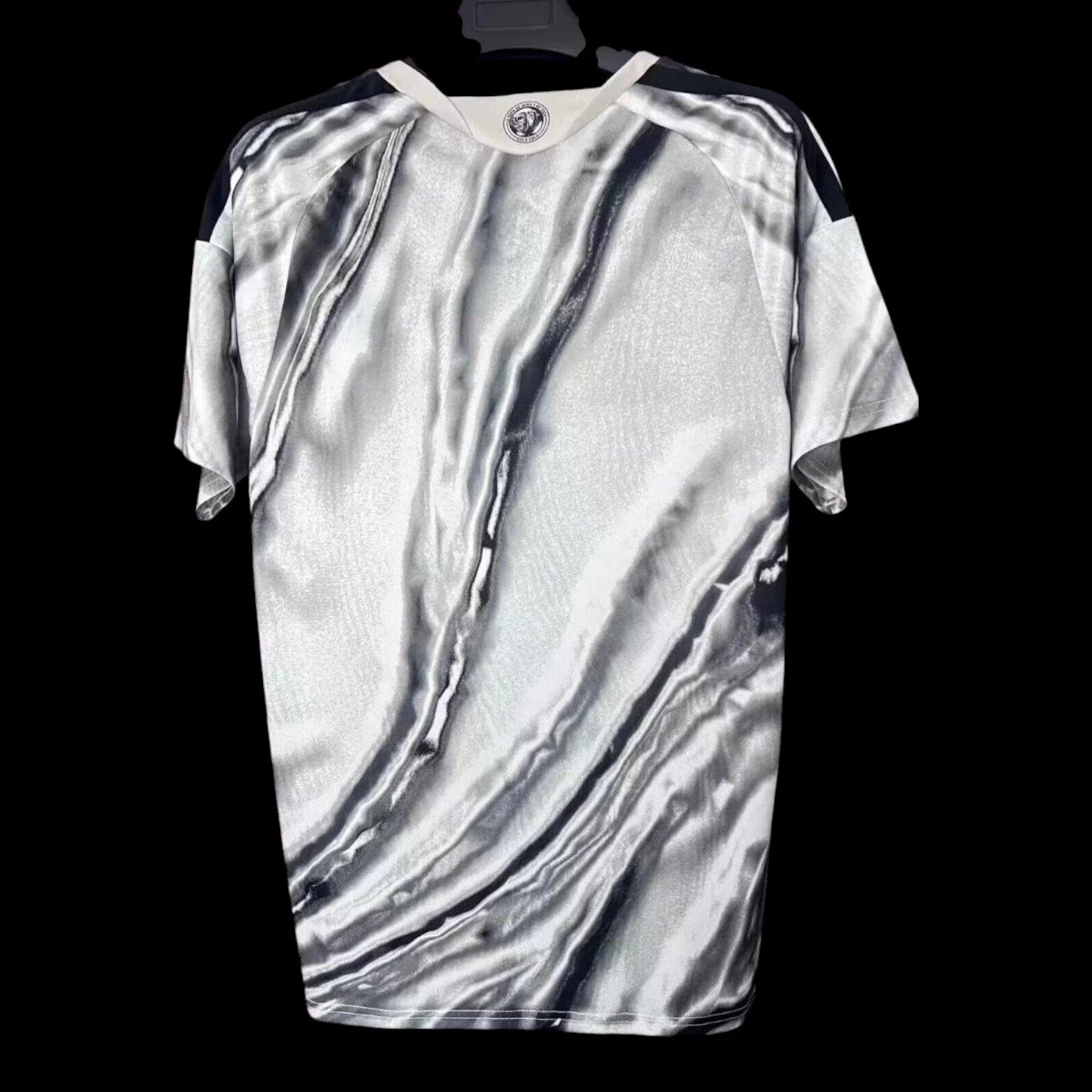 Colo Colo 26/27 Third Jersey — Photo 2