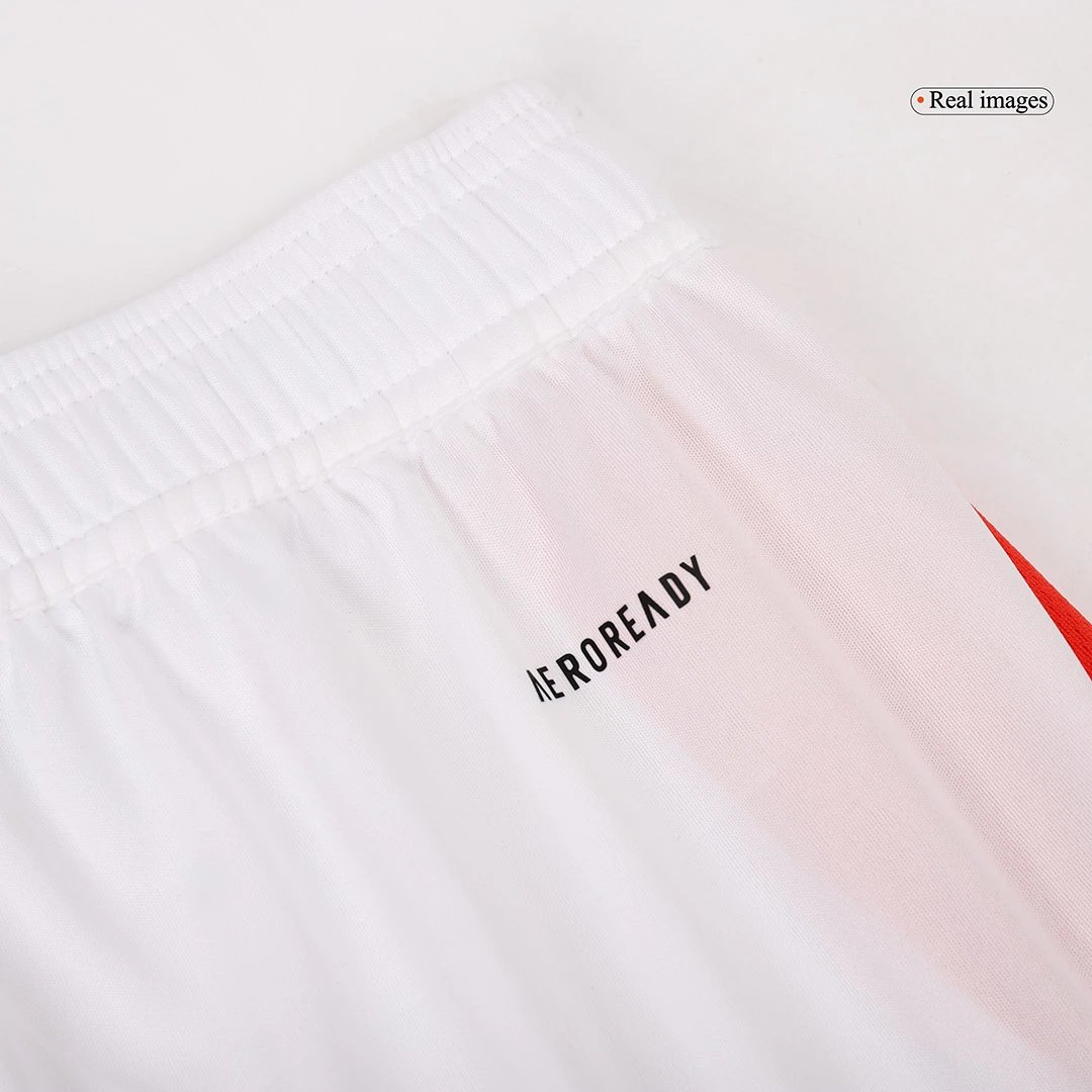 Manchester United 2024 Home Soccer Shorts 25 — Photo 10