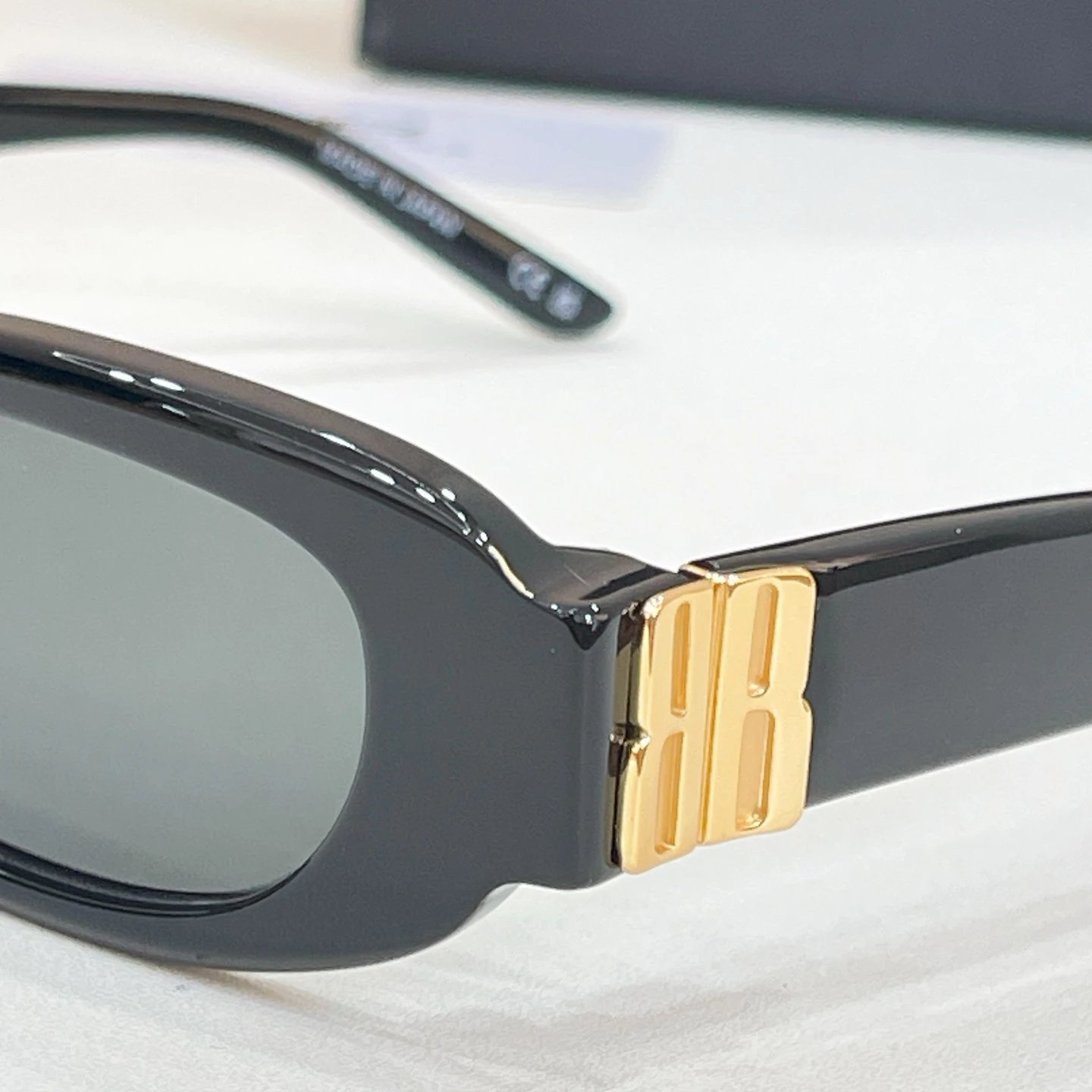 Balenciaga BB0505S Sunglasses 57-17-135 — QC