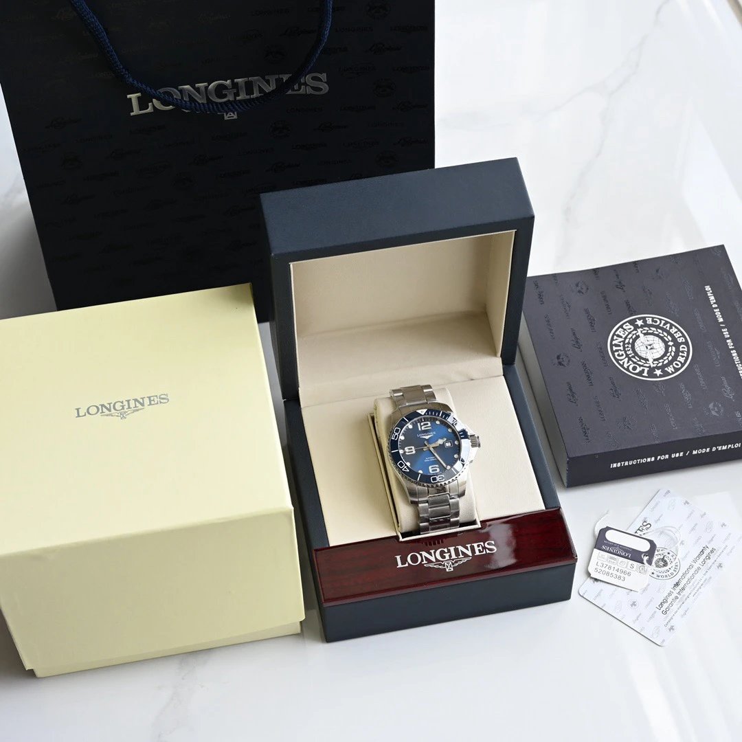 Longines Conquest Automatic Watch 43mm — photo 2