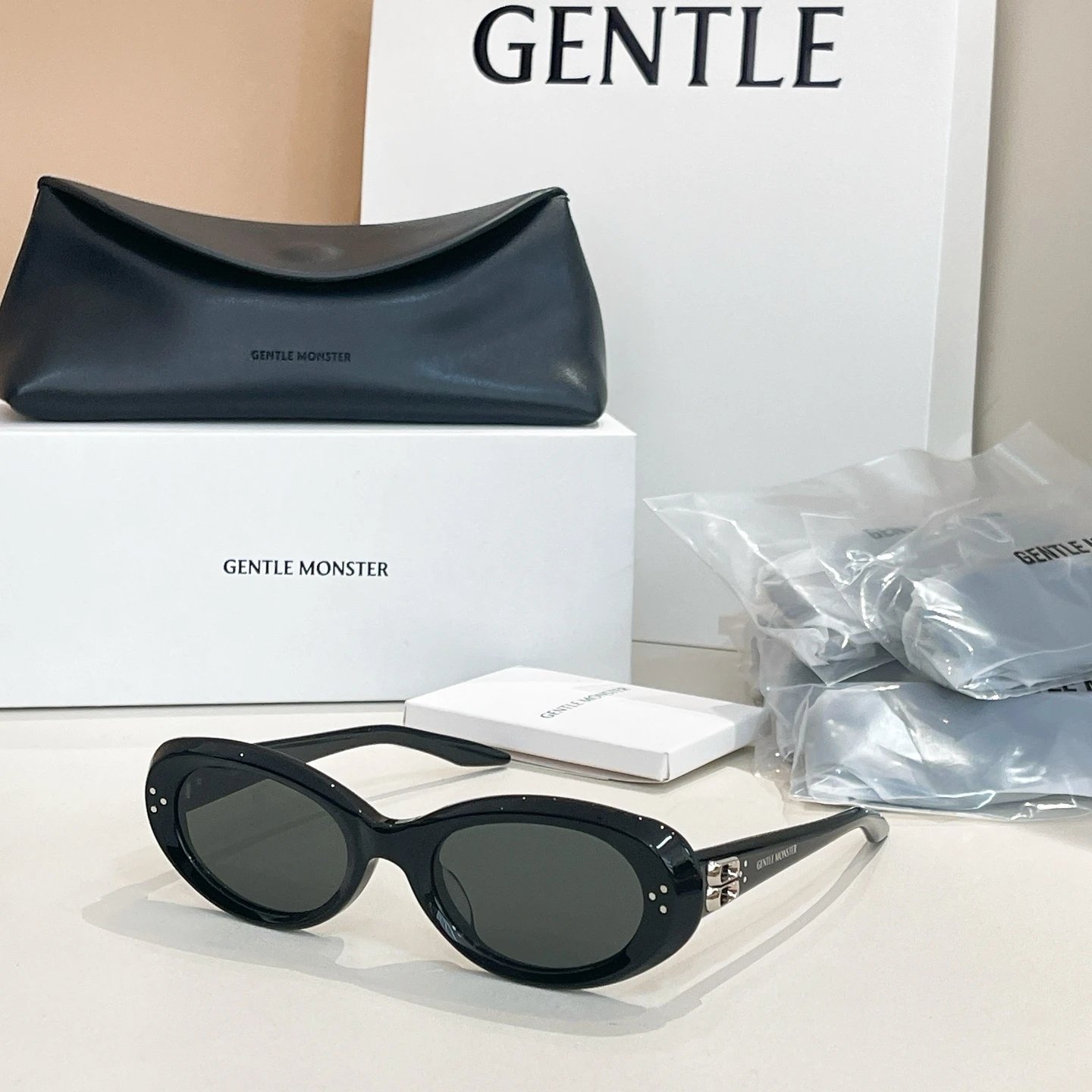 Gentle Monster COCOA Sunglasses 54-22-146 — photo 3