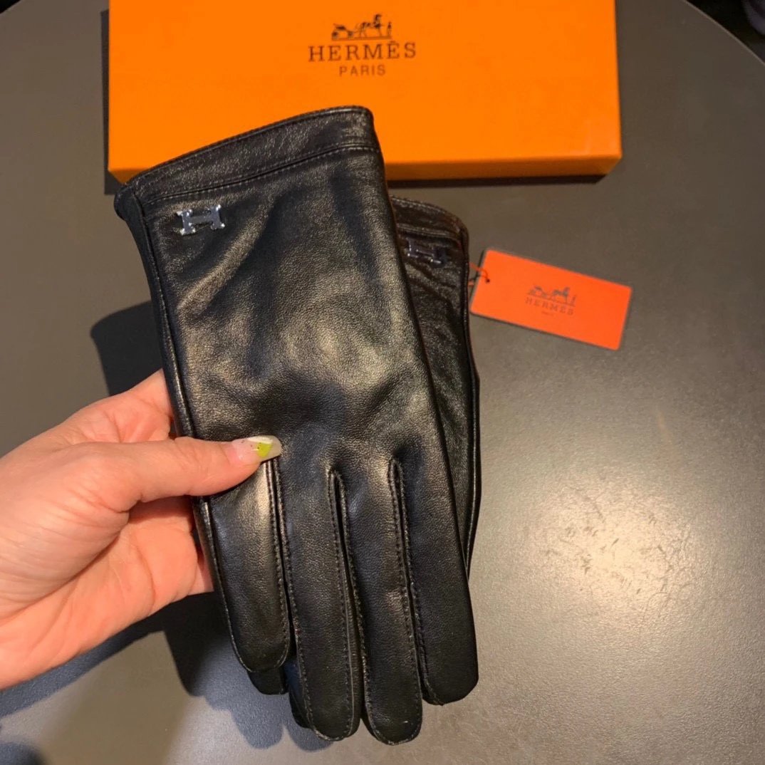 Hermes Lambskin Cashmere Gloves Ver.B — Photo 9