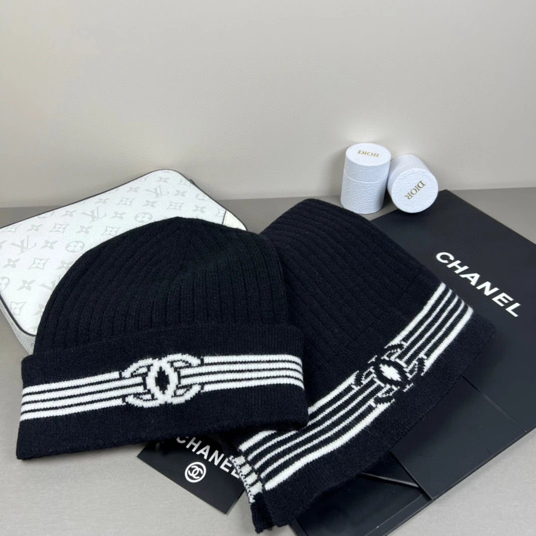 Chanel Scarf & Hat Set Ver.F — QC