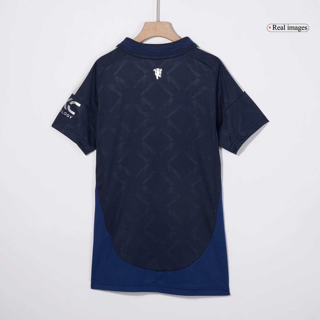 Manchester United 24/25 Away Jersey - Women — photo 6
