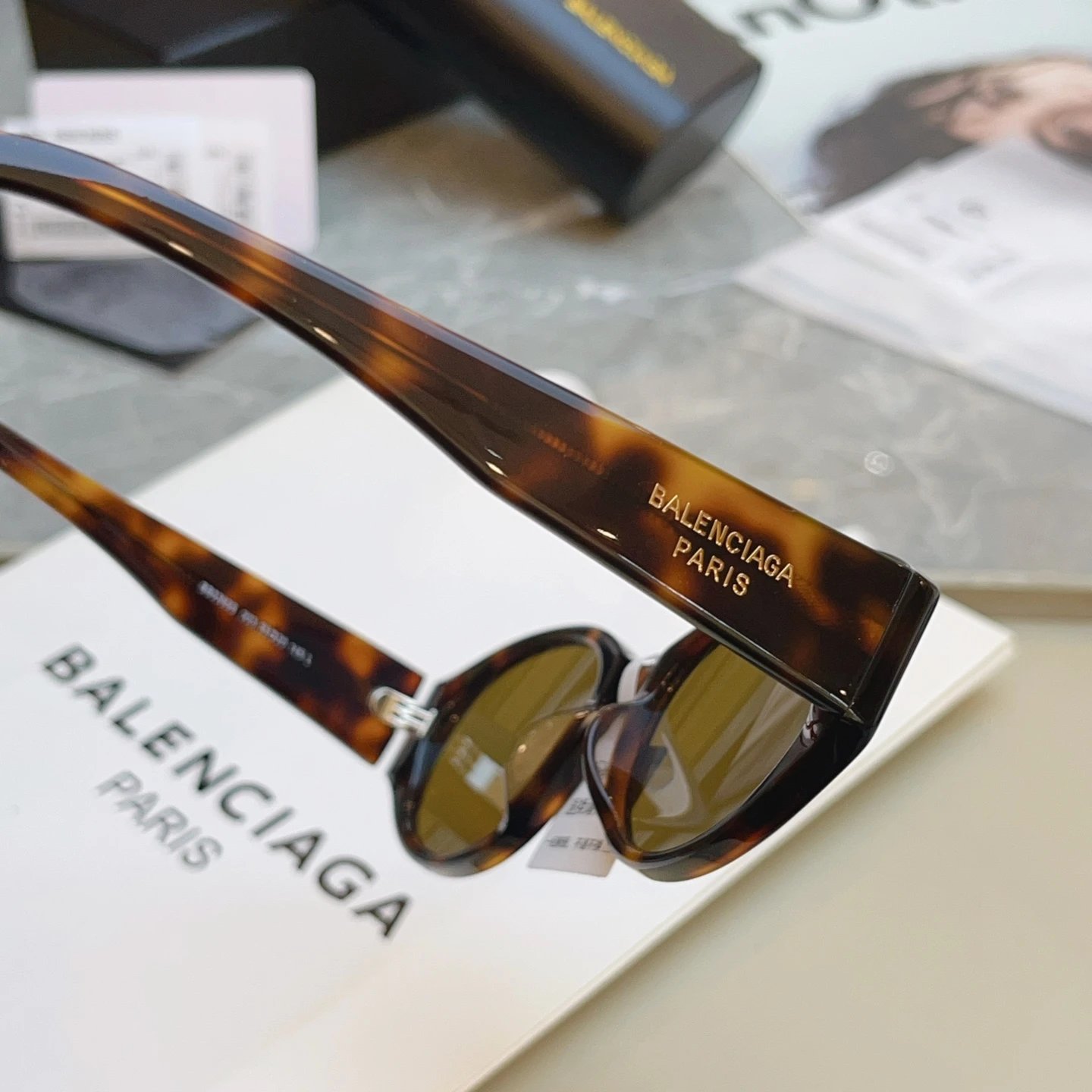 Balenciaga Sunglasses Ver.C — photo 9