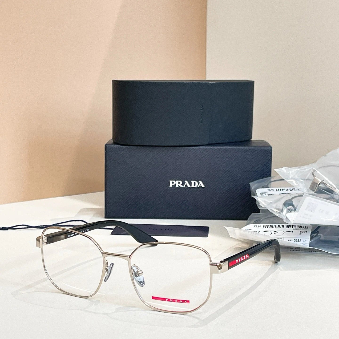 Prada Sunglasses Ver.C — photo 4