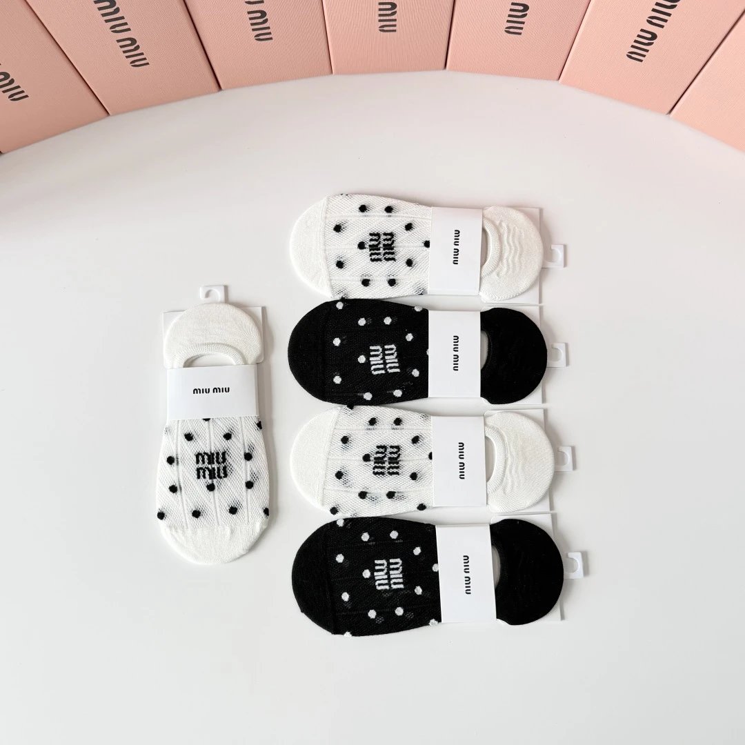 Miu Miu No-Show Socks 5-Pair Box Ver.B — photo 6
